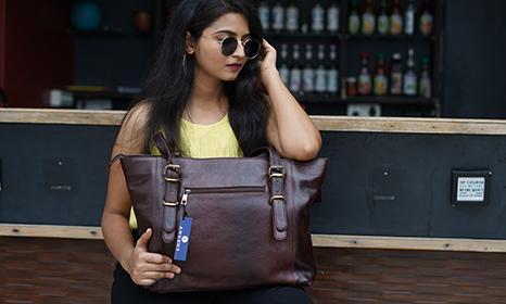 NéoNoé leather handbag