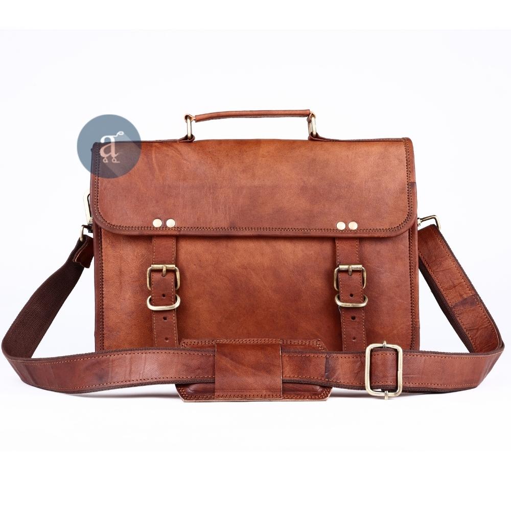 The Cruiser: The Motorcycle Bag That Keeps Up